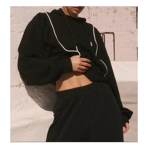 Free People FP Movement Sandstorm Pullover Hoodie XS Black Oversized Cropped - Picture 3 of 16